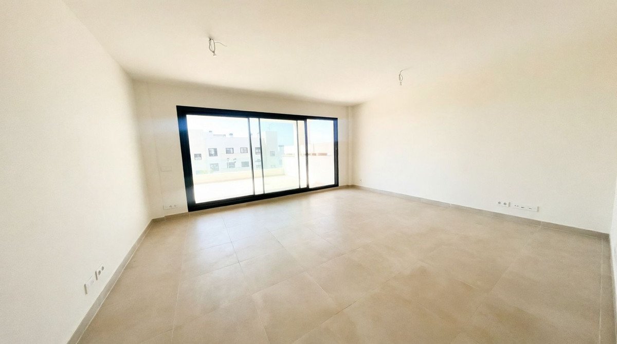 3 Bed Ground Floor Apartment in Benalmadena