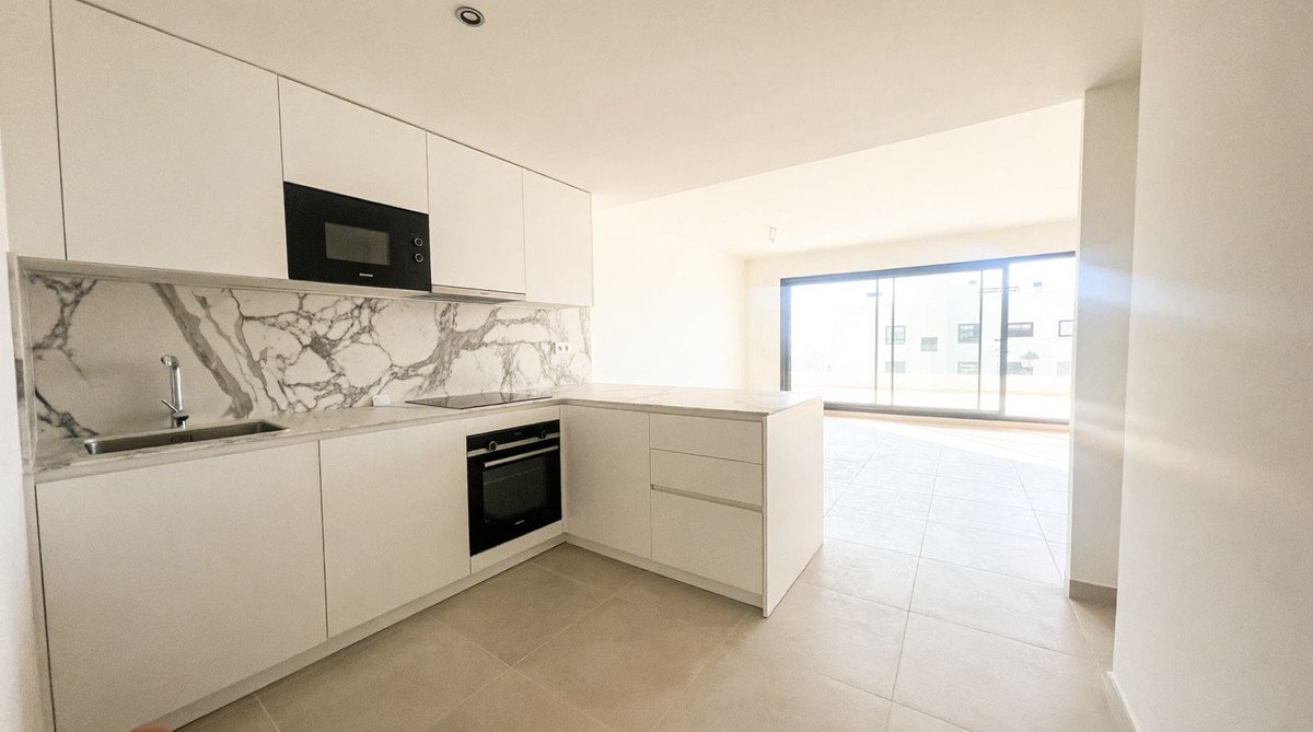 3 Bed Ground Floor Apartment in Benalmadena