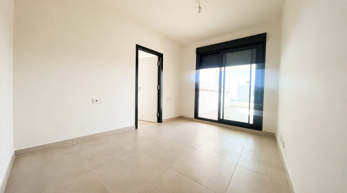 3 Bed Ground Floor Apartment in Benalmadena