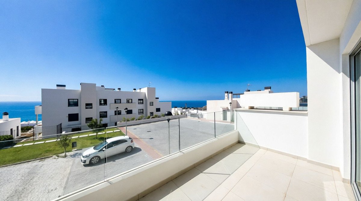 3 Bed Ground Floor Apartment in Benalmadena