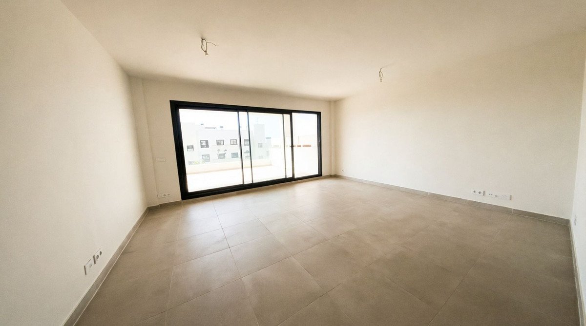 3 Bed Ground Floor Apartment in Benalmadena