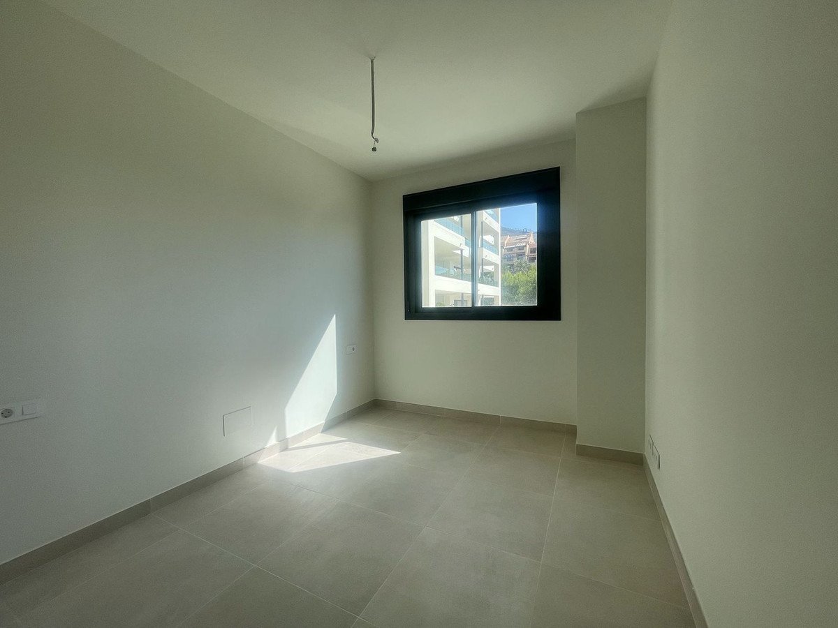 3 Bed Top Floor Apartment in Benalmadena