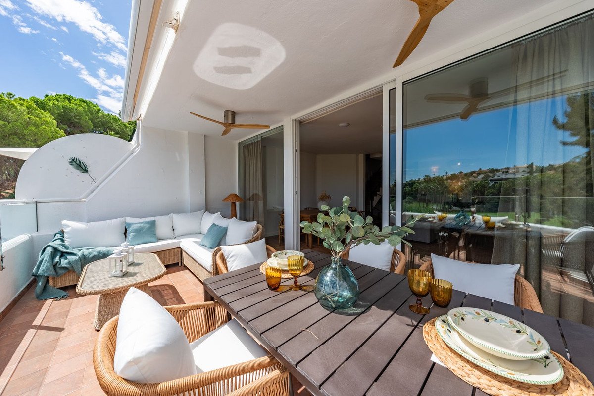 3 Bed Semi-Detached House in Benalmadena Pueblo