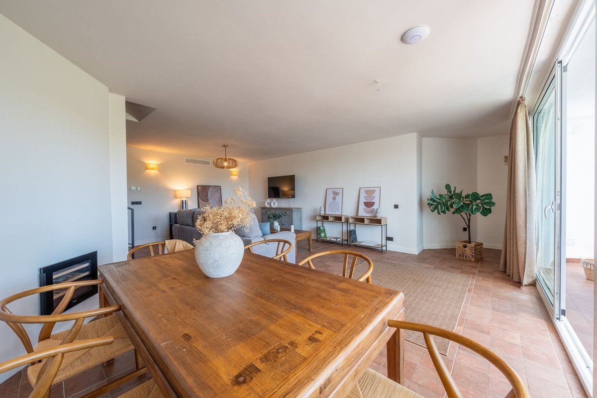 3 Bed Semi-Detached House in Benalmadena Pueblo
