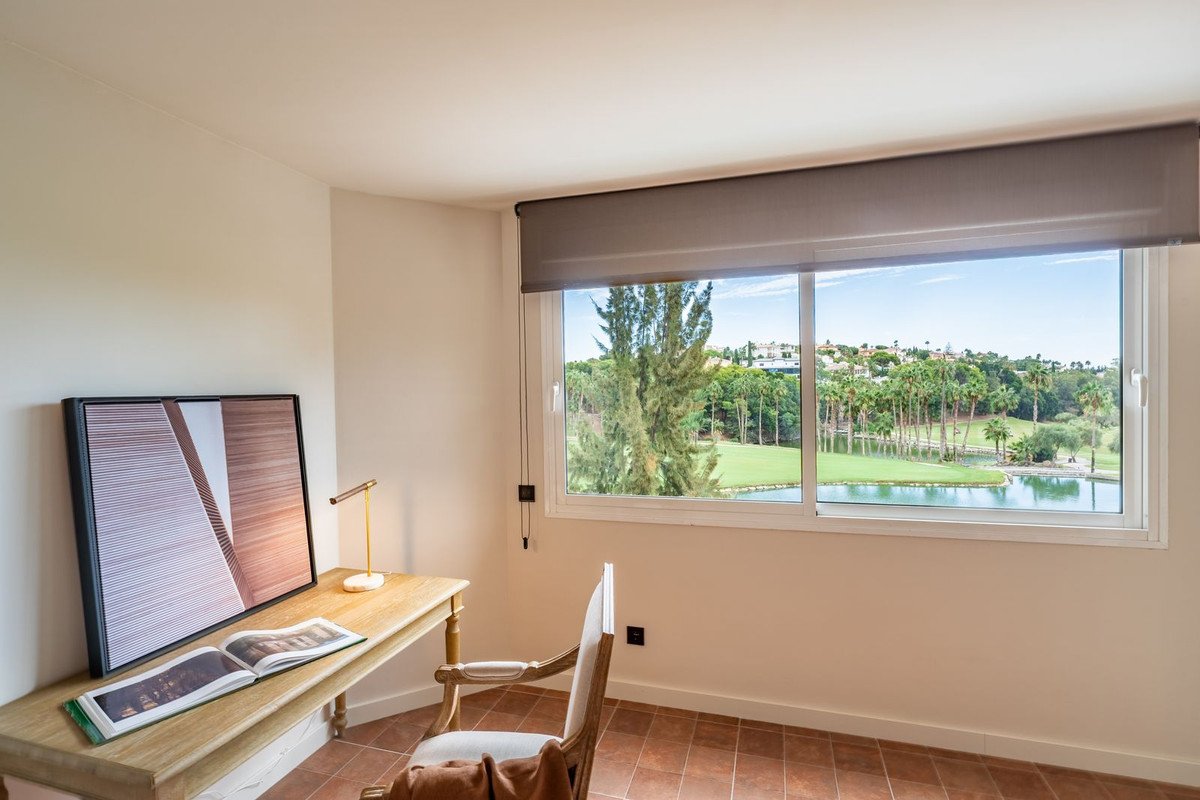 3 Bed Semi-Detached House in Benalmadena Pueblo