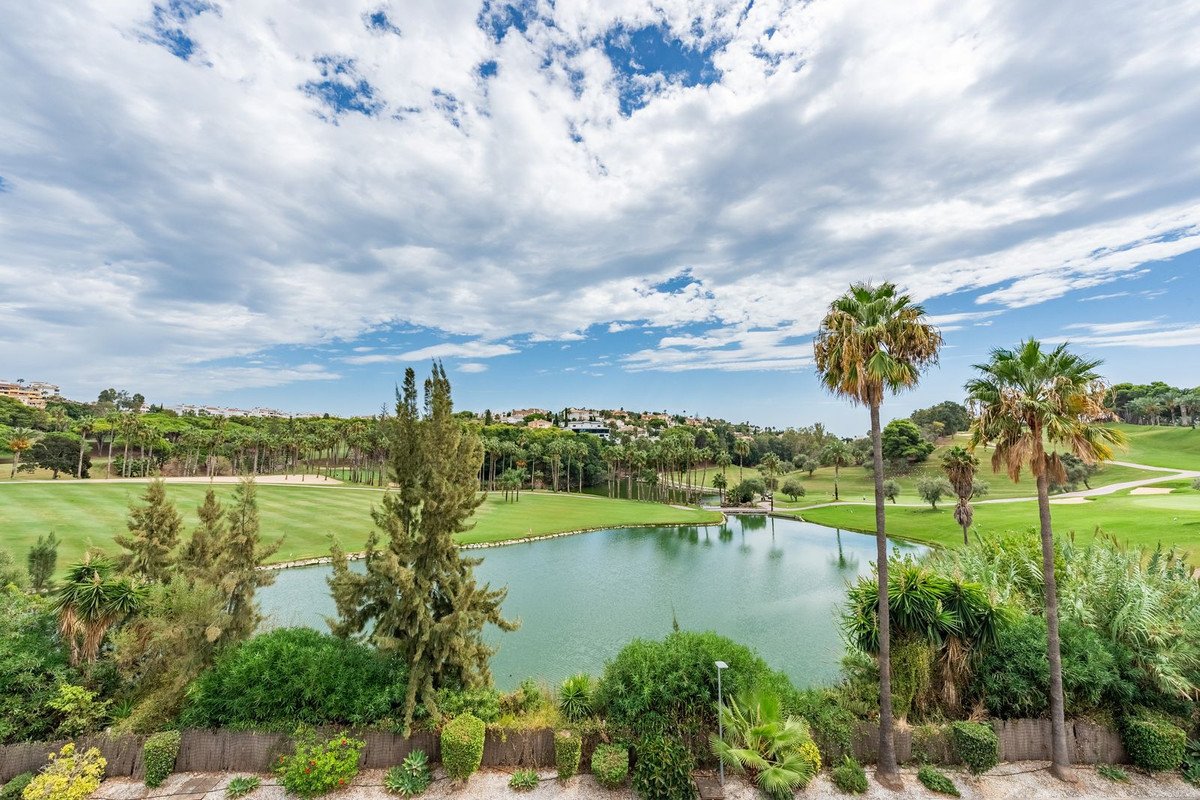 3 Bed Semi-Detached House in Benalmadena Pueblo