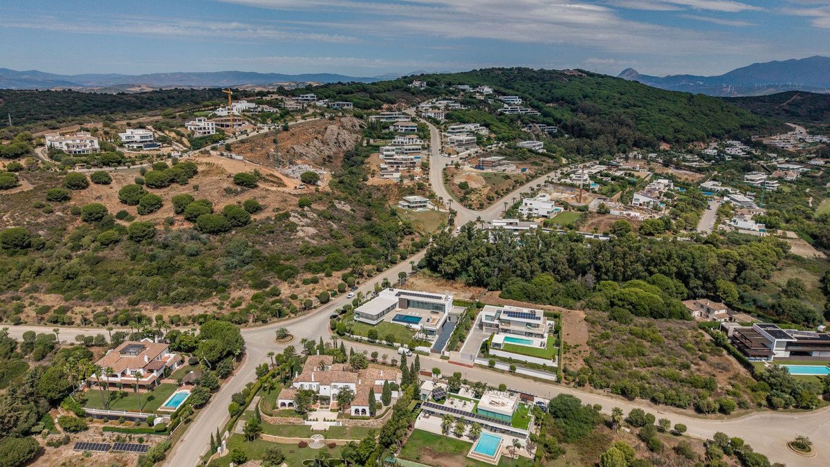 6 Bed Detached Villa in Sotogrande