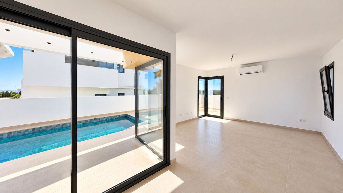 3 Bed Detached Villa in Nerja