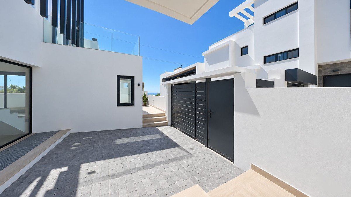 3 Bed Detached Villa in Nerja