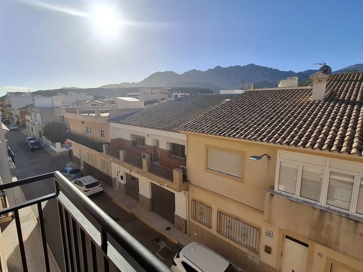2 Bed Ground Floor Apartment in Turre
