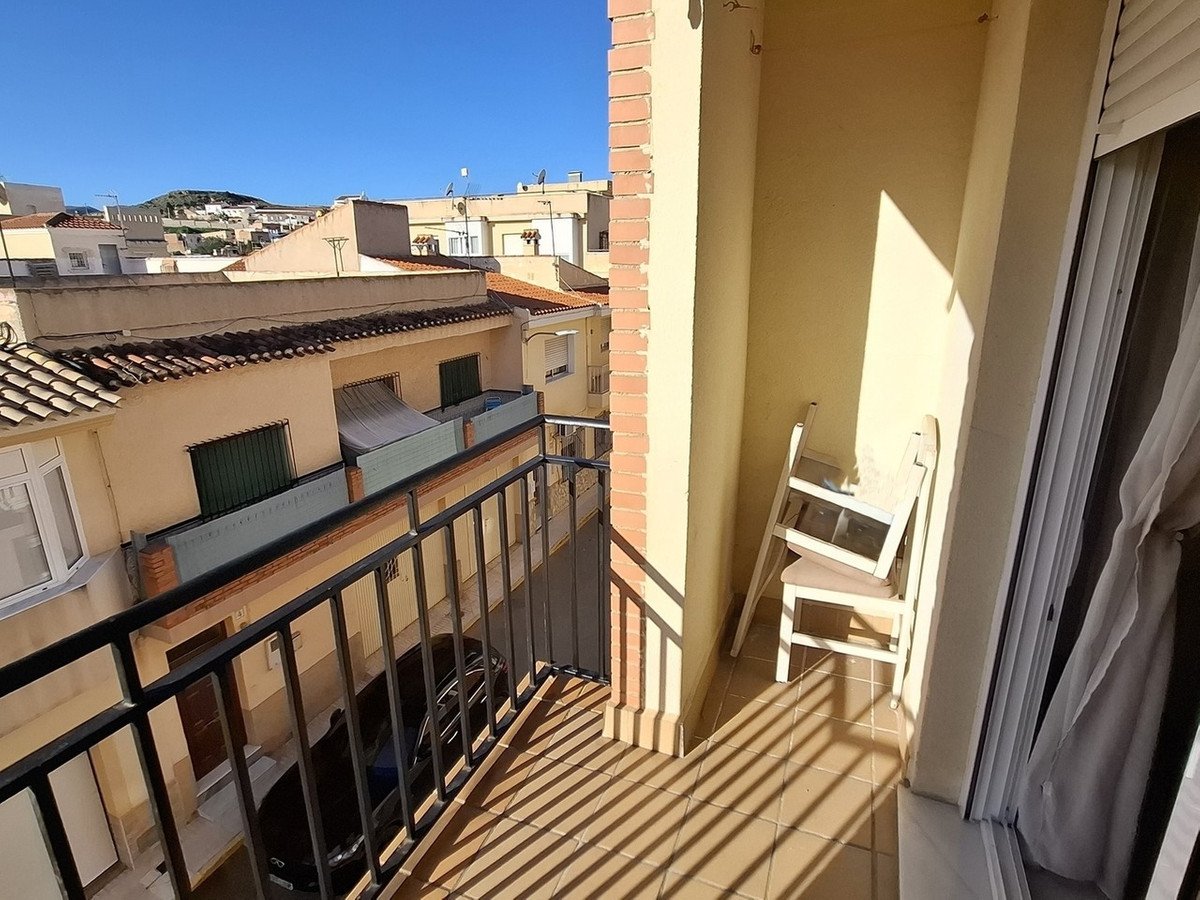 2 Bed Ground Floor Apartment in Turre