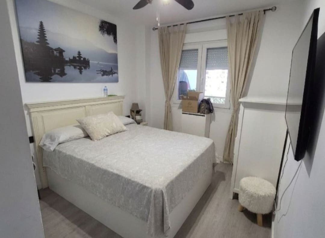 2 Bed Middle Floor Apartment in Riviera del Sol