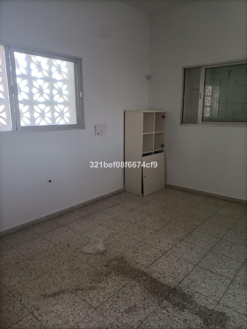 Commercial in Manilva