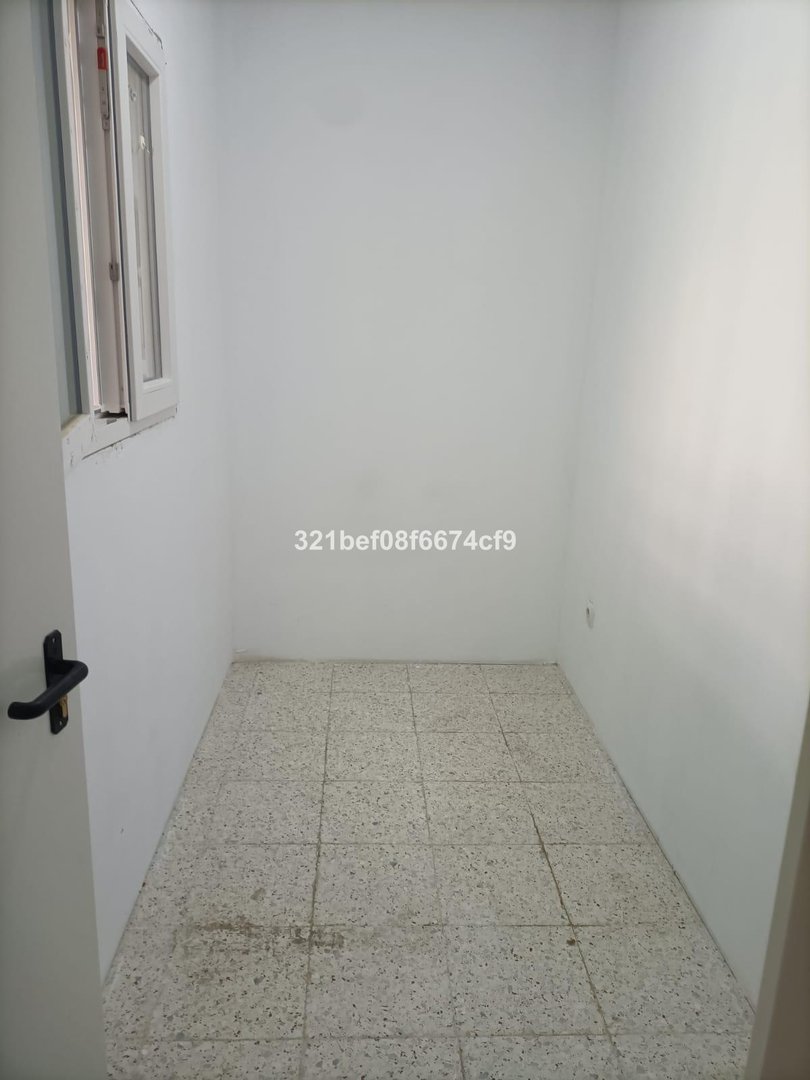 Commercial in Manilva