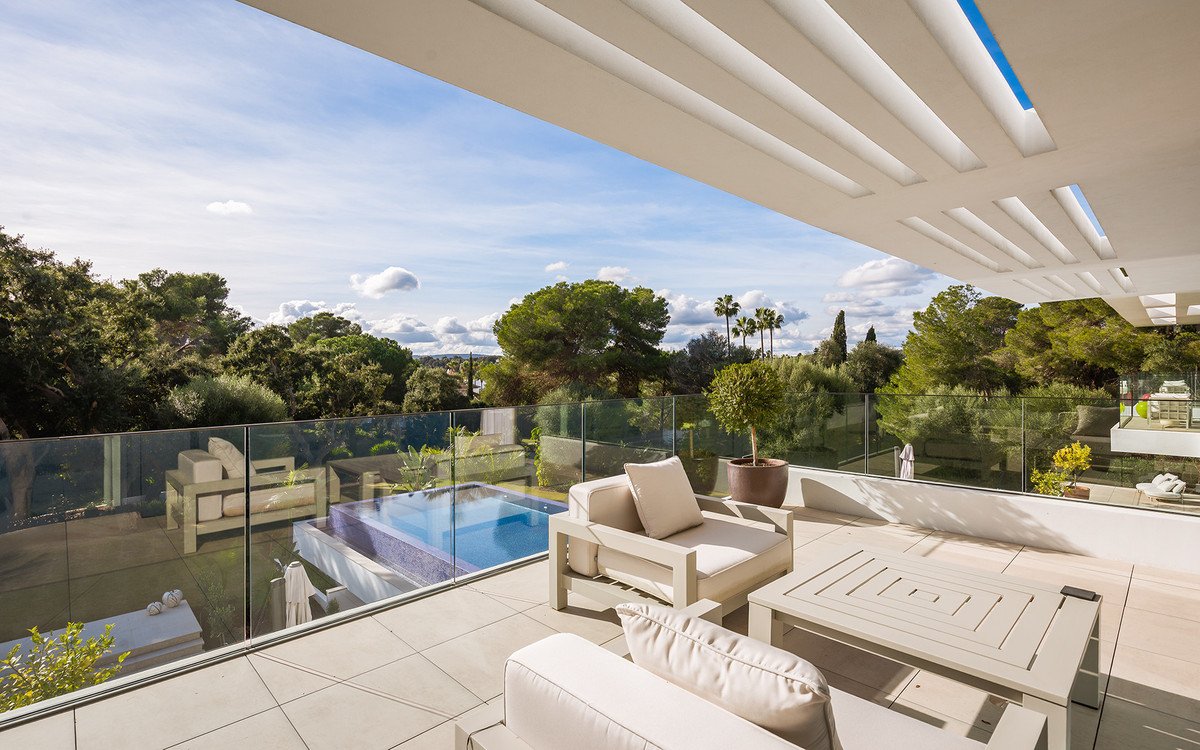 7 Bed Detached Villa in Sotogrande Costa