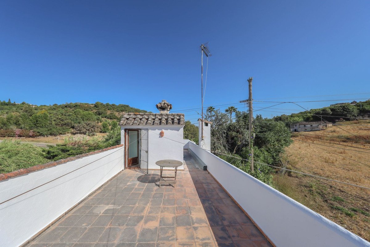 1 Bed Penthouse in Coín