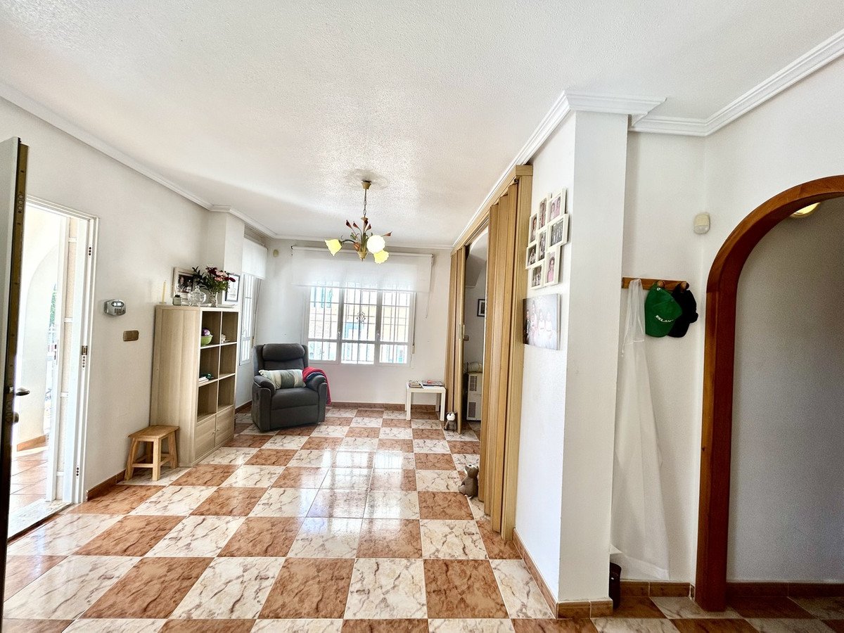 2 Bed Townhouse in Cabo Roig