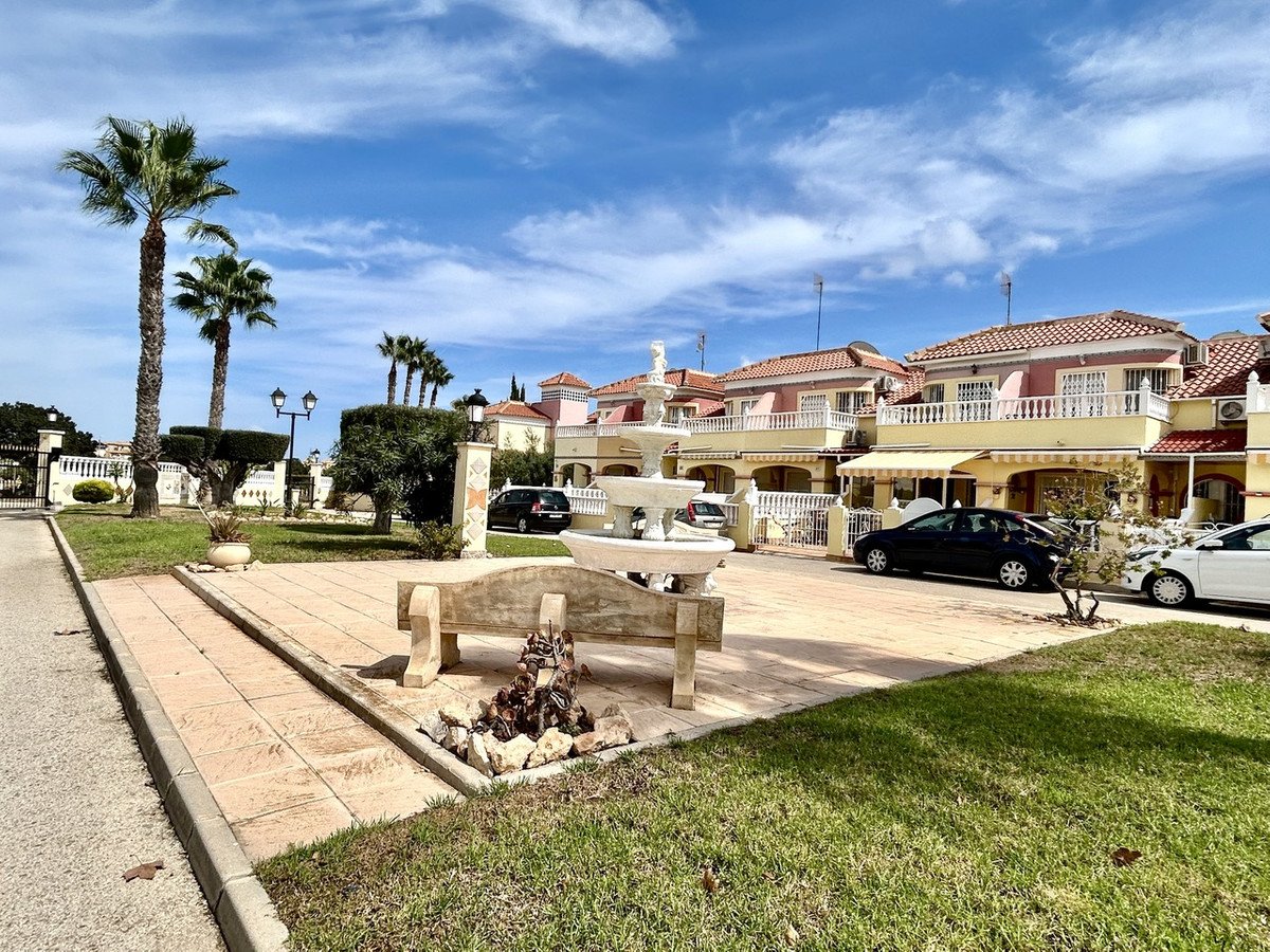 3 Bed Townhouse in Cabo Roig