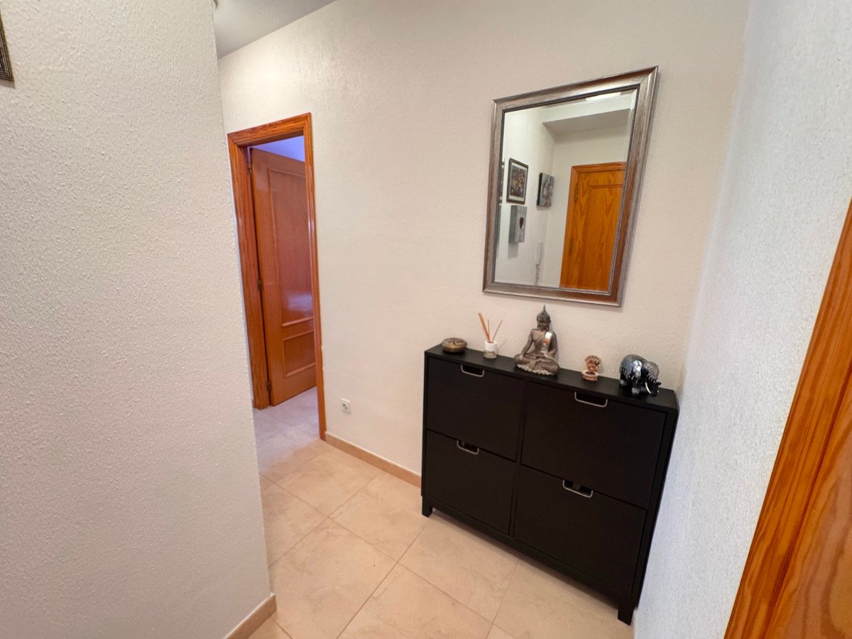 3 Bed Middle Floor Apartment in Guardamar del Segura