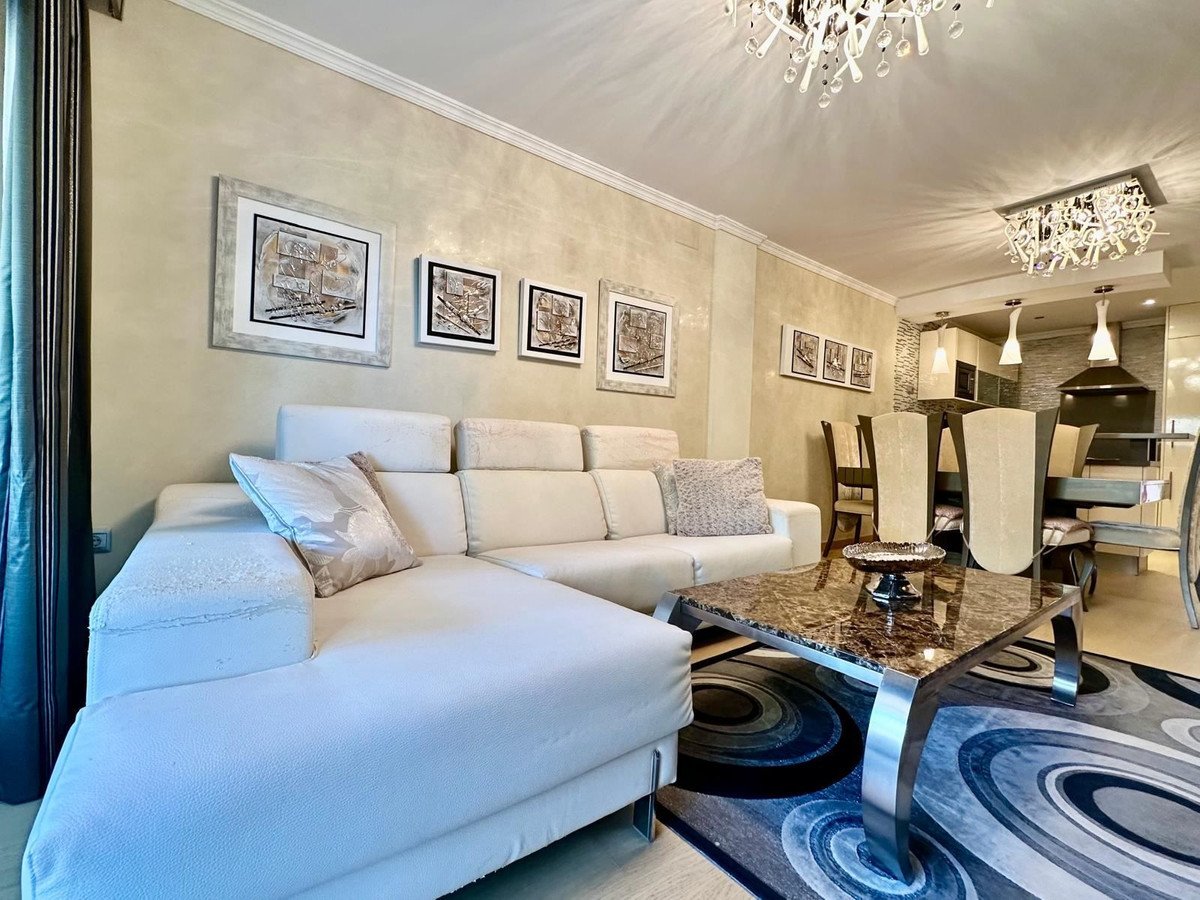 2 Bed Middle Floor Apartment in Campoamor