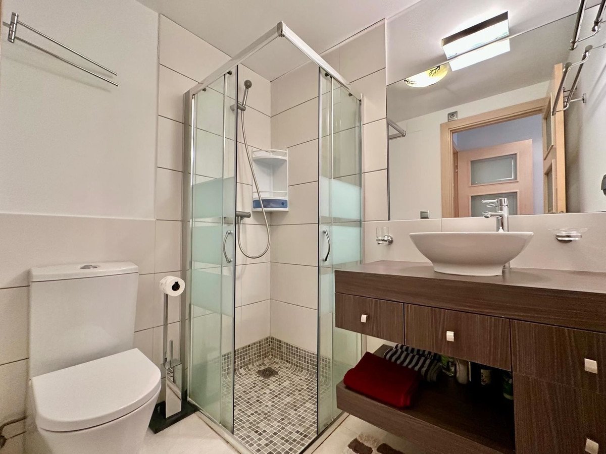 2 Bed Middle Floor Apartment in Campoamor