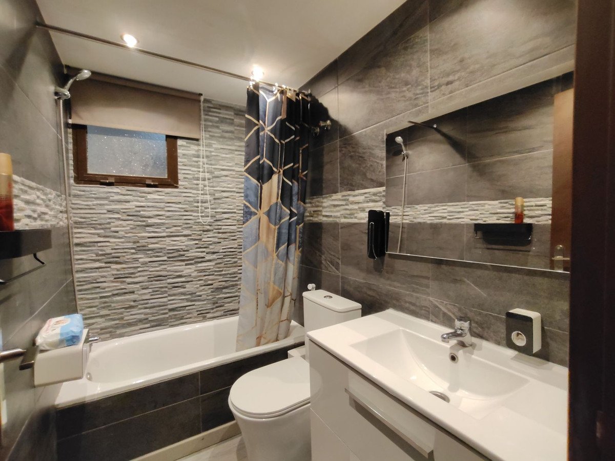 3 Bed Ground Floor Apartment in Fuengirola