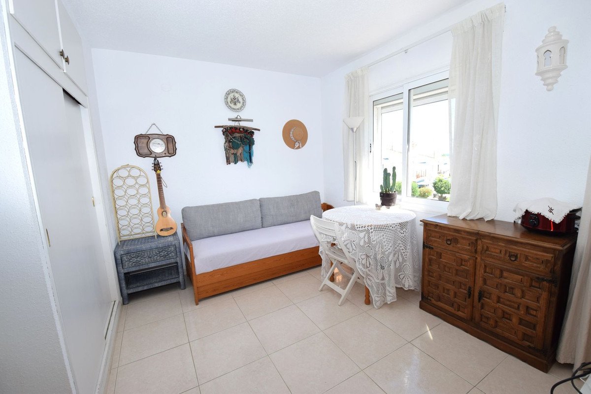 2 Bed Top Floor Apartment in La Cala de Mijas