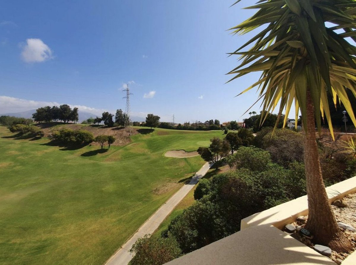 2 Bed Ground Floor Apartment in Riviera del Sol