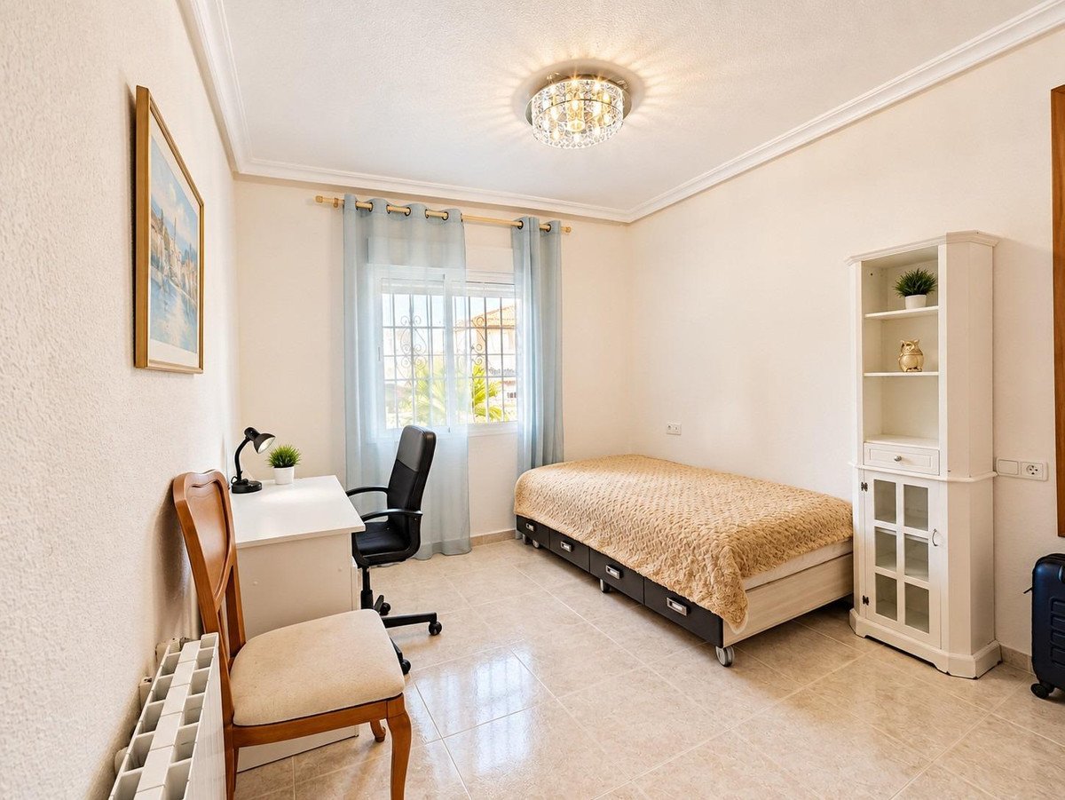 3 Bed Detached Villa in Orihuela Costa