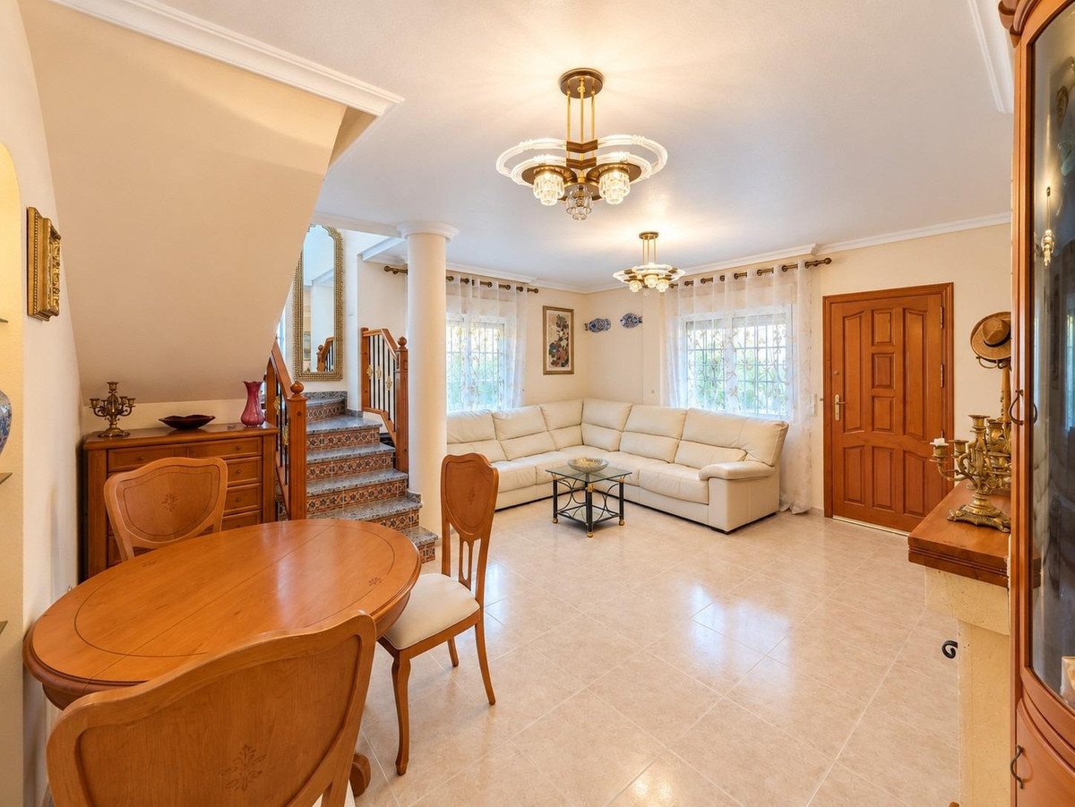 3 Bed Detached Villa in Orihuela Costa