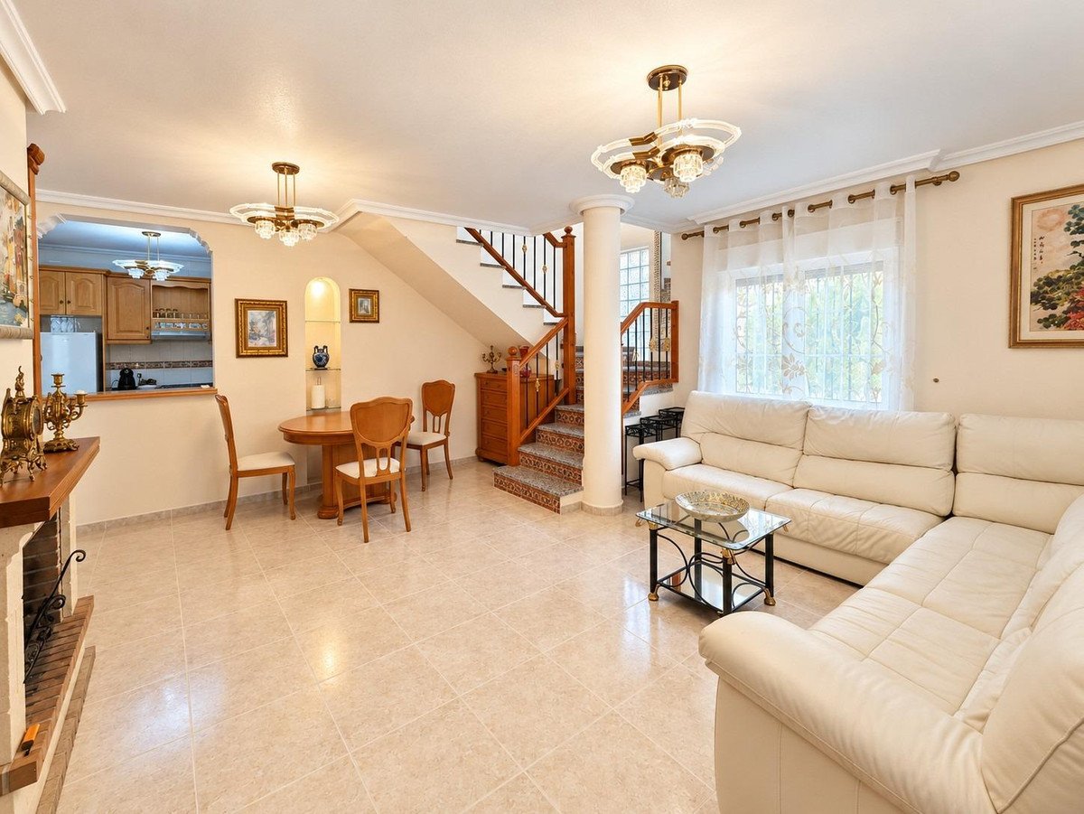 3 Bed Detached Villa in Orihuela Costa
