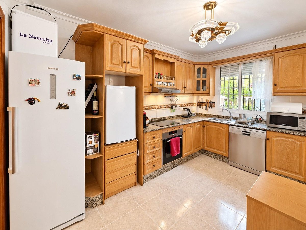 3 Bed Detached Villa in Orihuela Costa
