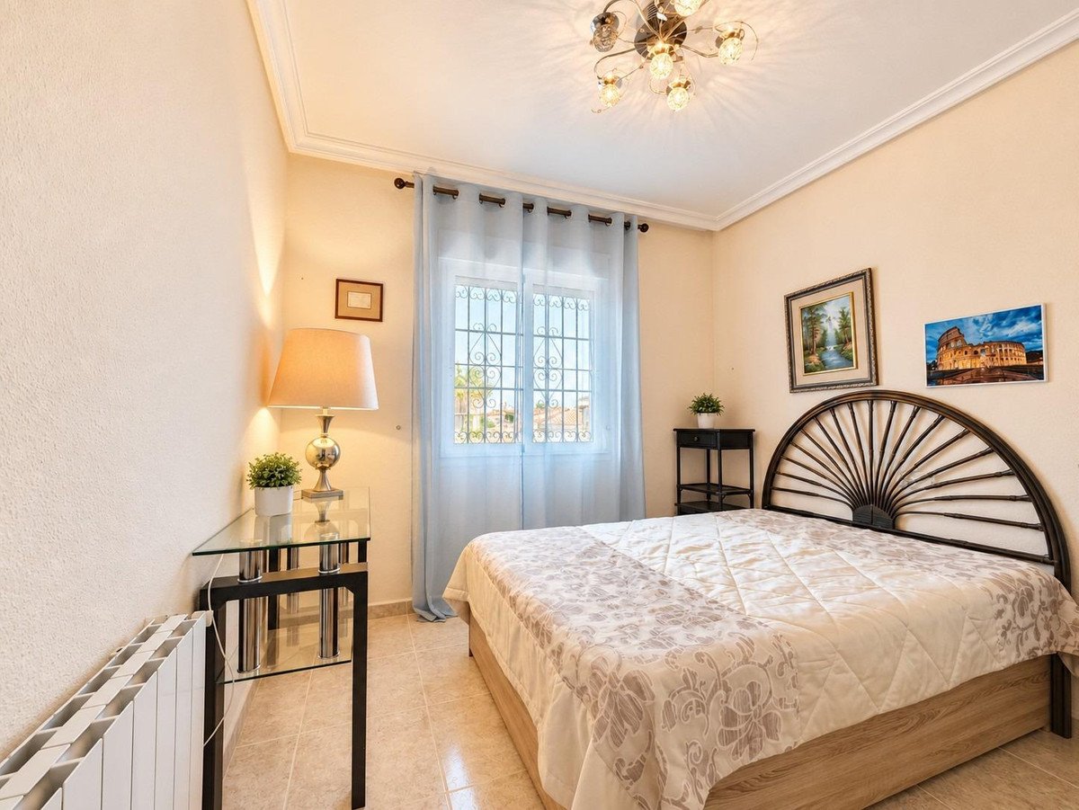 3 Bed Detached Villa in Orihuela Costa