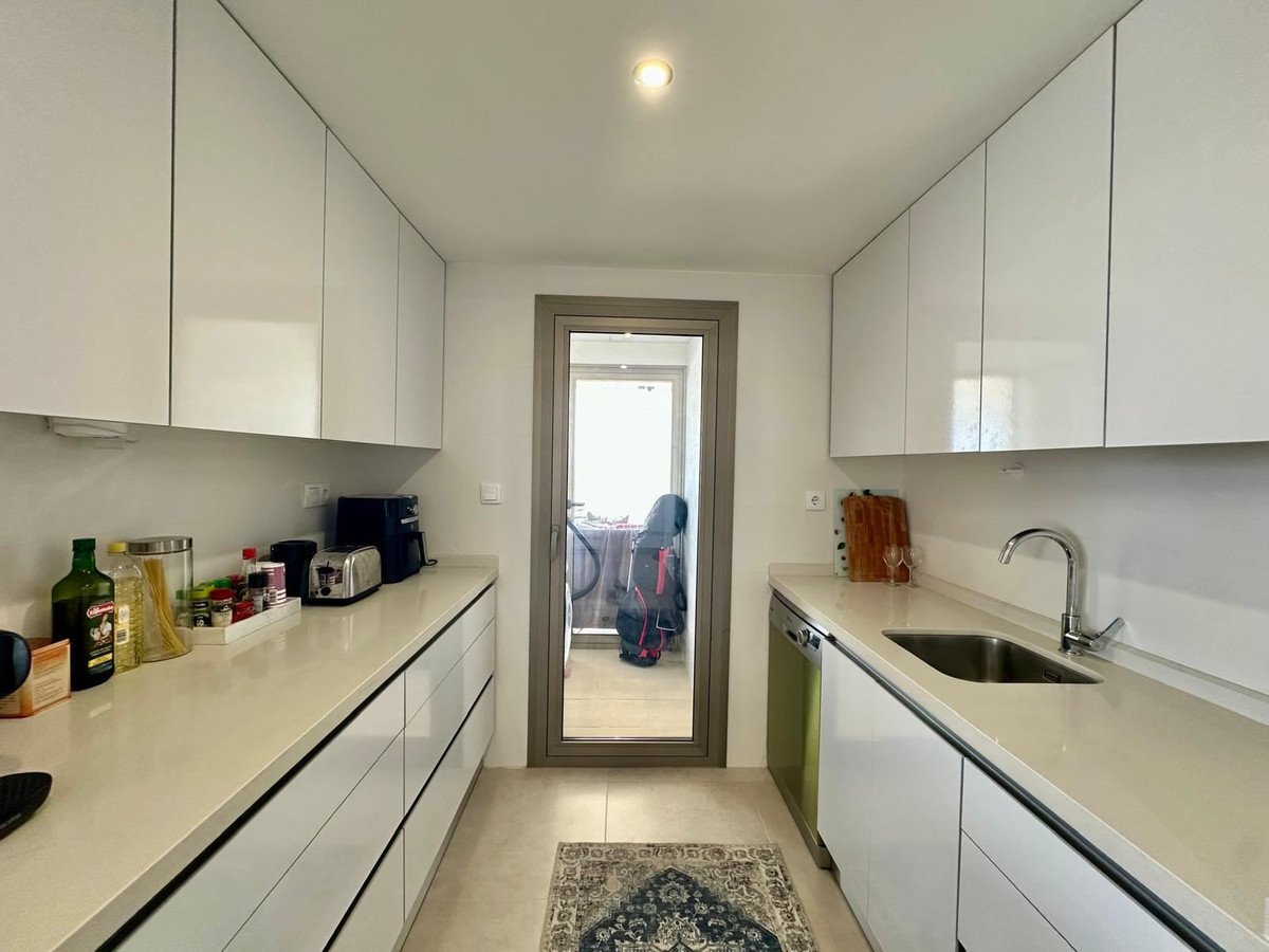 3 Bed Middle Floor Apartment in Los Dolses