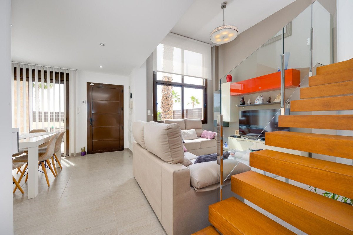 3 Bed Detached Villa in Rojales