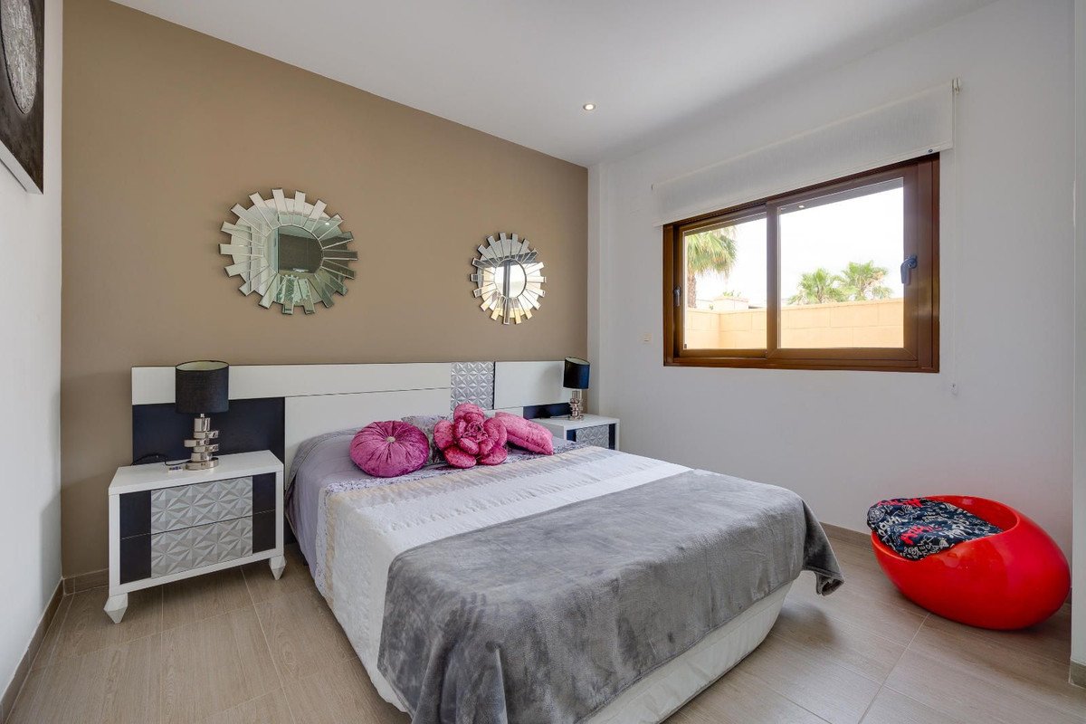 3 Bed Detached Villa in Rojales