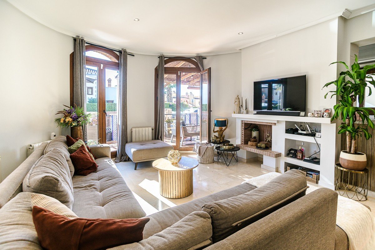 3 Bed Detached Villa in Algorfa
