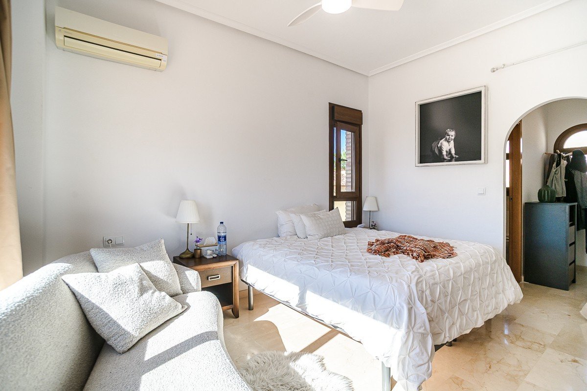 3 Bed Detached Villa in Algorfa
