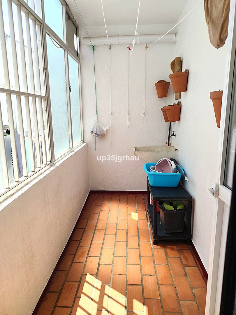 4 Bed Top Floor Apartment in La Línea