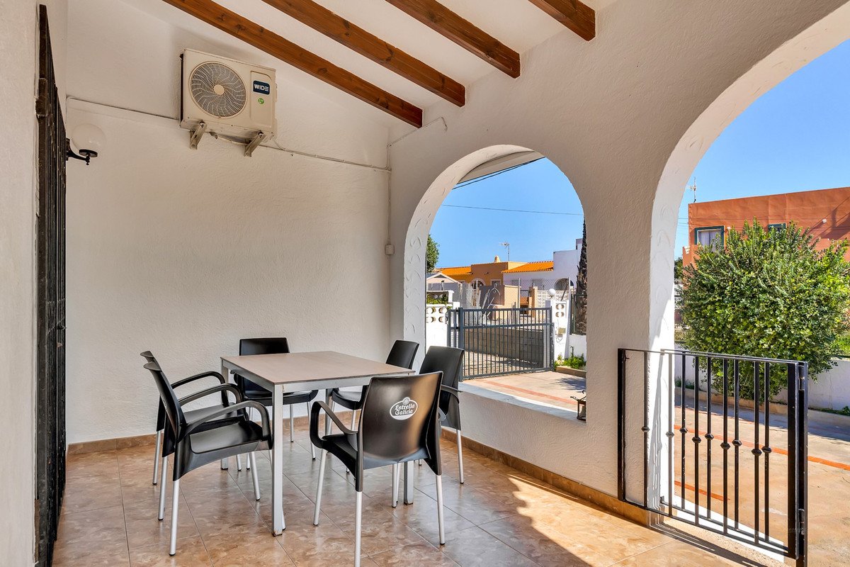3 Bed Detached Villa in Denia