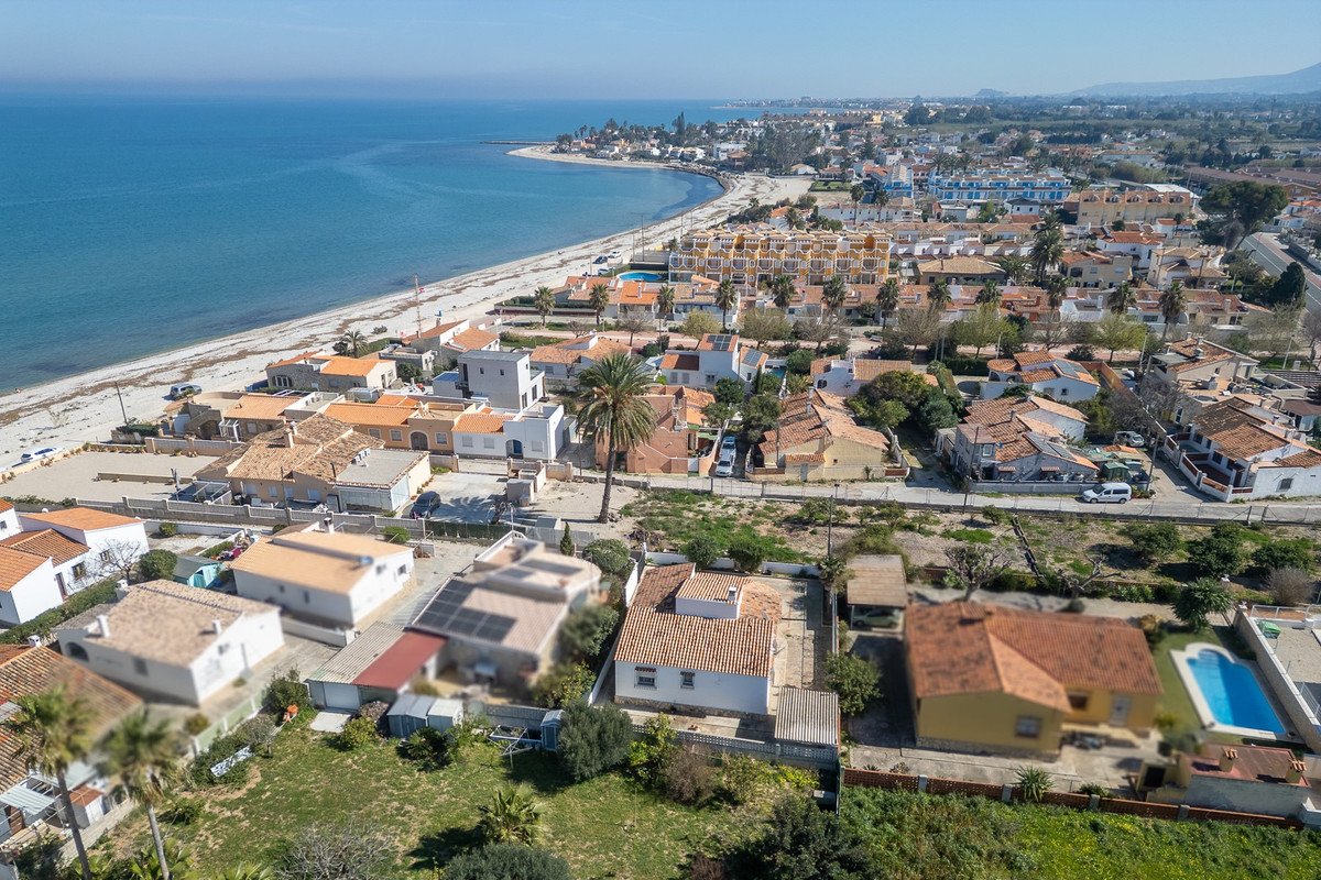 3 Bed Detached Villa in Denia