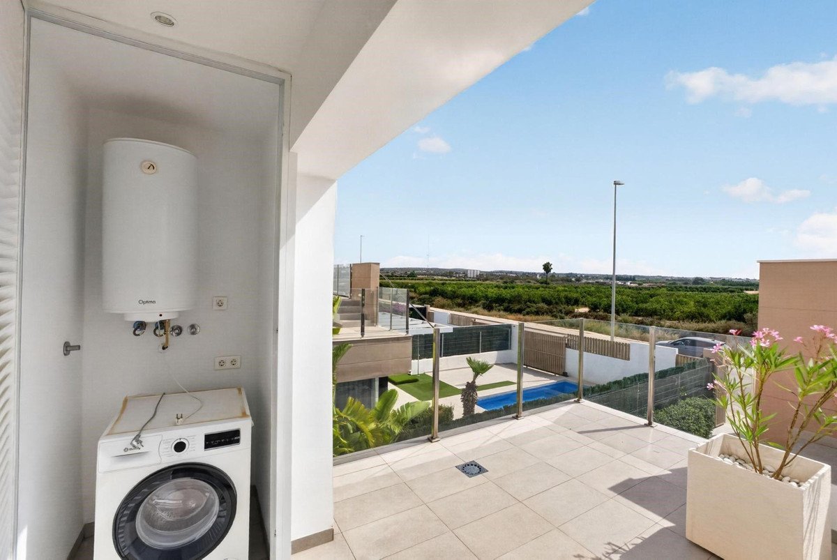 3 Bed Detached Villa in Guardamar del Segura