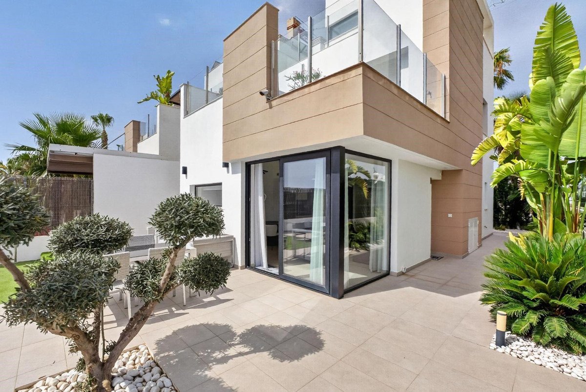 3 Bed Detached Villa in Guardamar del Segura