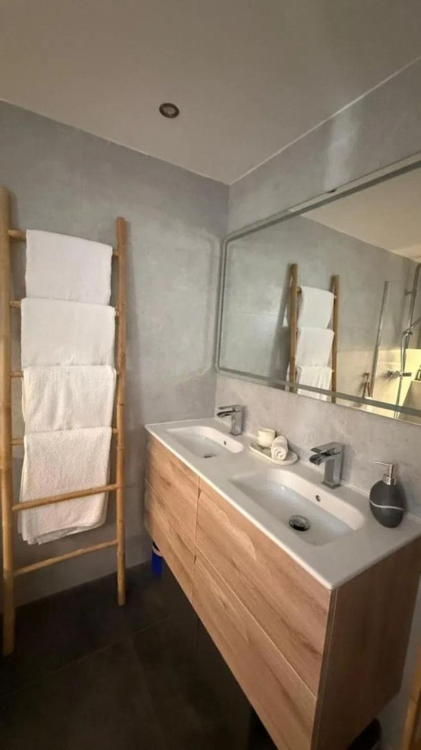 2 Bed Ground Floor Apartment in Estepona
