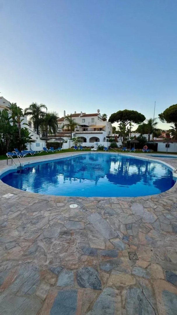 2 Bed Ground Floor Apartment in Estepona