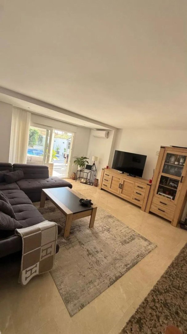 2 Bed Ground Floor Apartment in Estepona