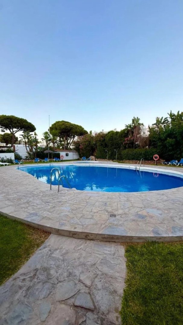 2 Bed Ground Floor Apartment in Estepona