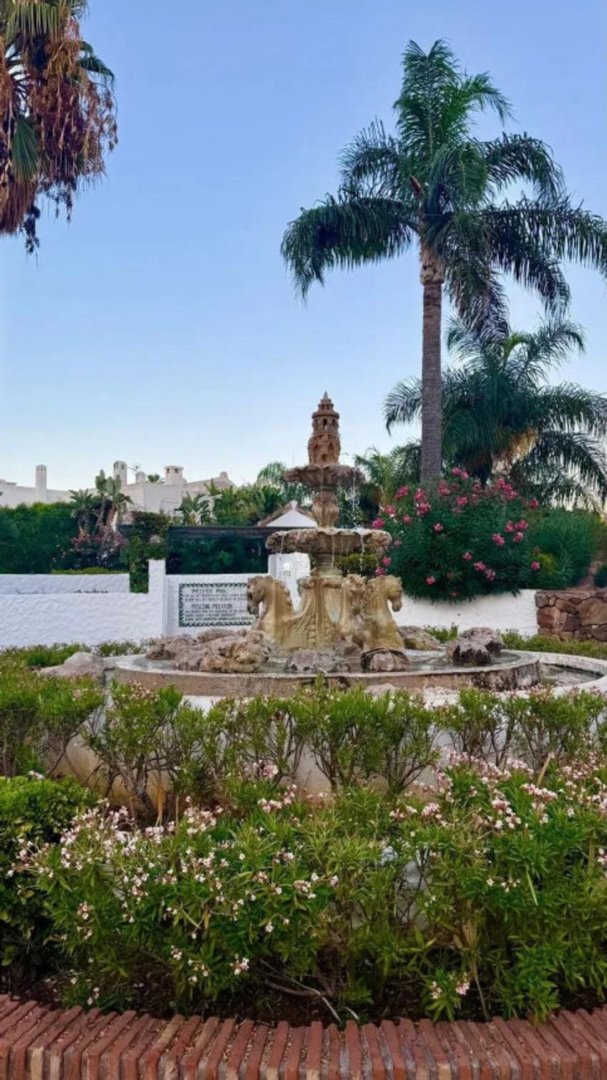 2 Bed Ground Floor Apartment in Estepona