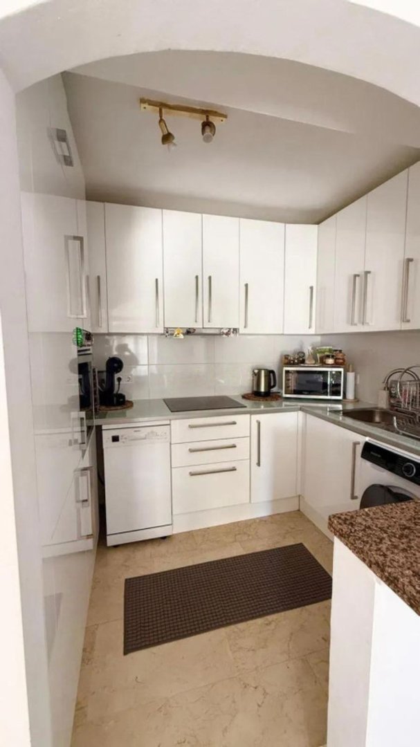 2 Bed Ground Floor Apartment in Estepona