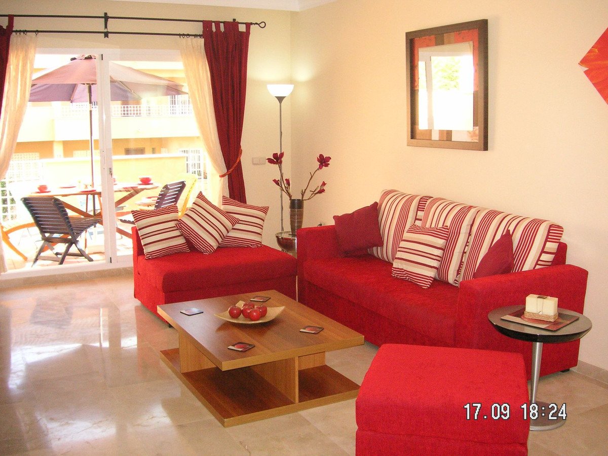 2 Bed Ground Floor Apartment in Elviria